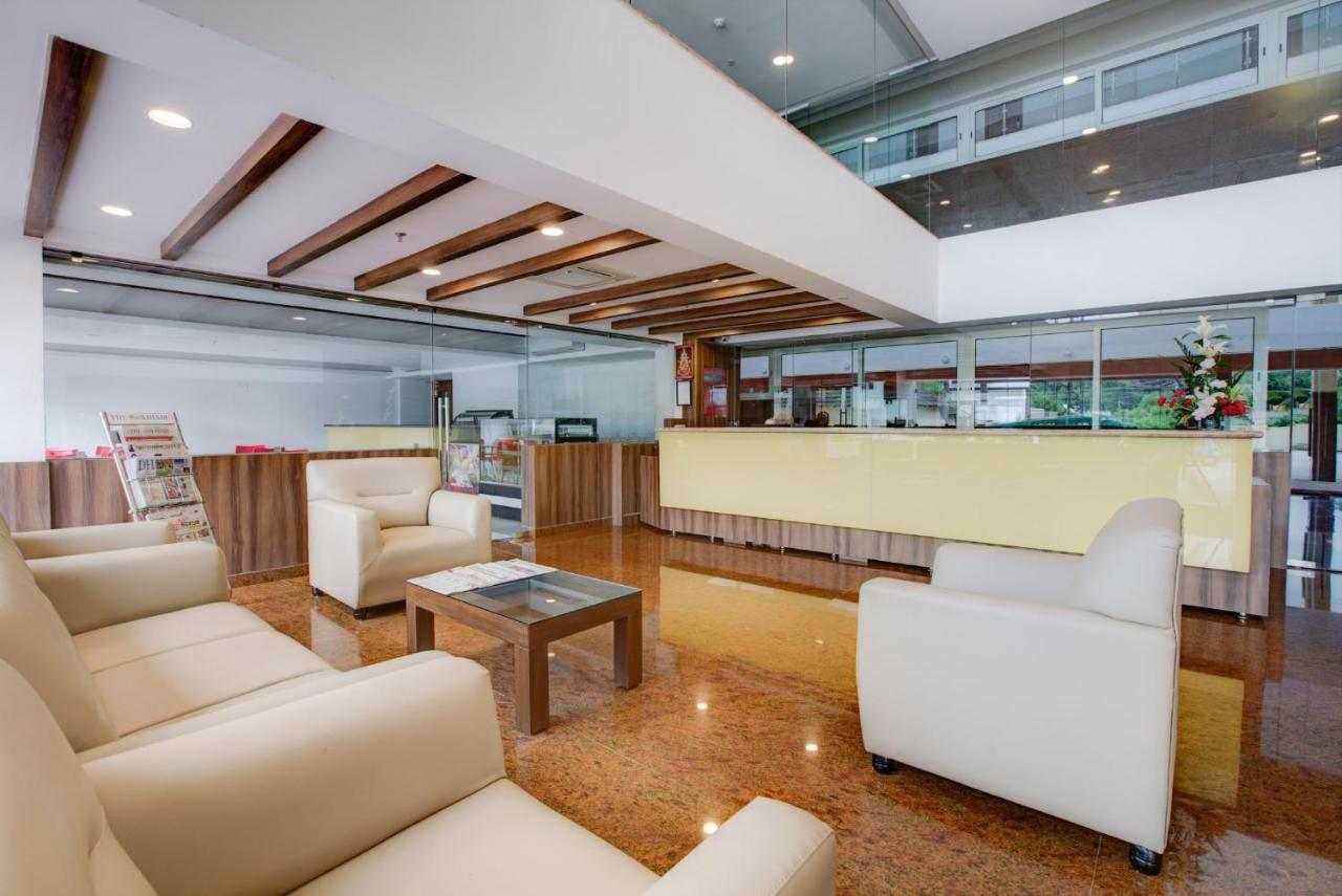 Hotel Bms Mangalore Eksteriør bilde